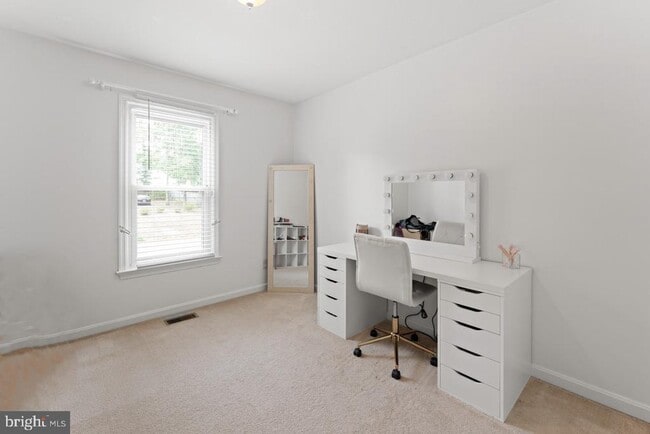 Building Photo - 10603 Eden Brook Dr