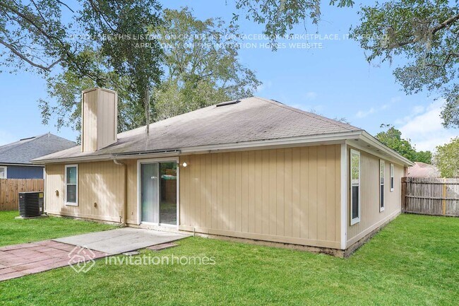 Building Photo - 1370 Pawnee St