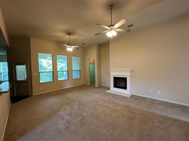 Building Photo - 7420 Rose Crest Blvd
