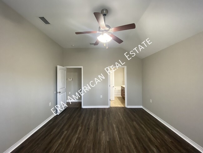 Building Photo - 2024 Bright Water Dr