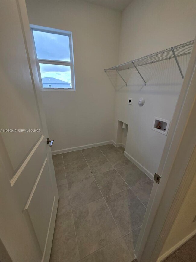 Building Photo - 19571 SW 339th St