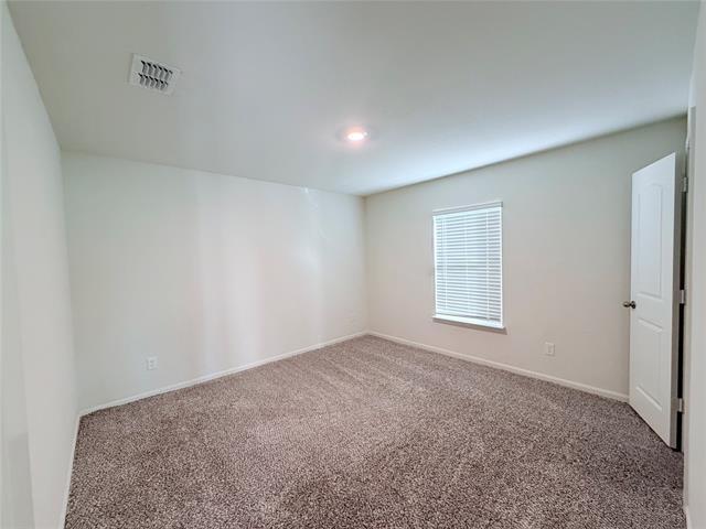 Building Photo - 740 Saratoga Dr