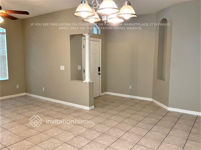 Building Photo - 11238 Madison Park Dr