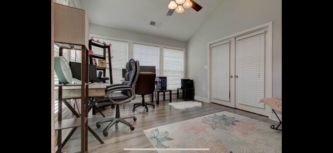 Building Photo - 752 Maidencane Dr