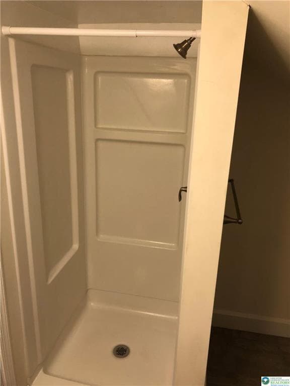 Building Photo - 328 Polk St