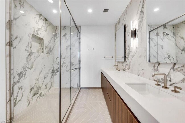 Building Photo - 5100 Seagrass Blvd