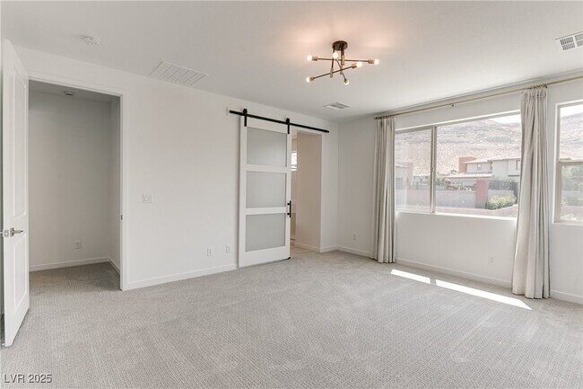 Building Photo - 6333 Redstone Hls Dr