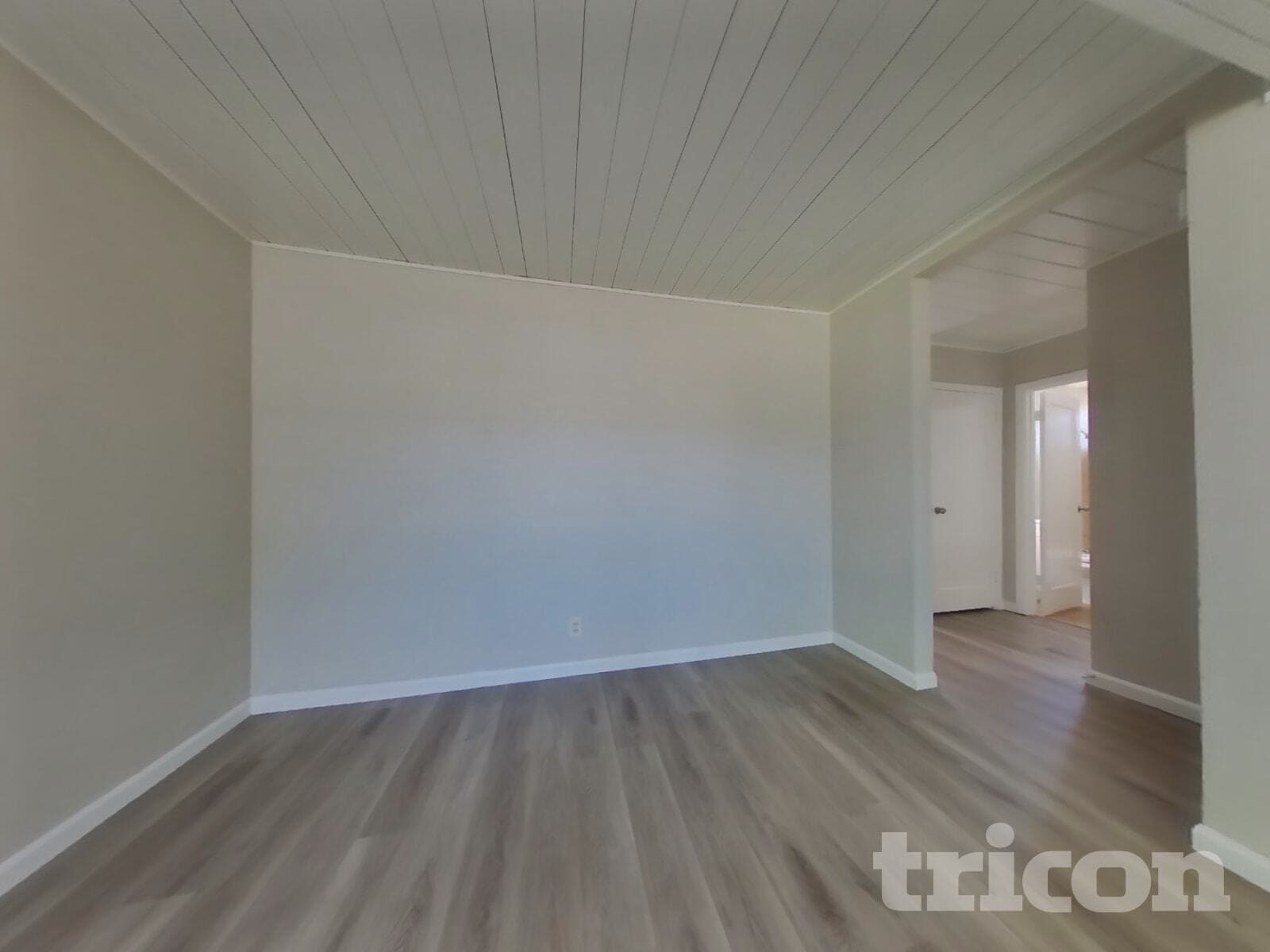 Building Photo - 1475 Knights Row