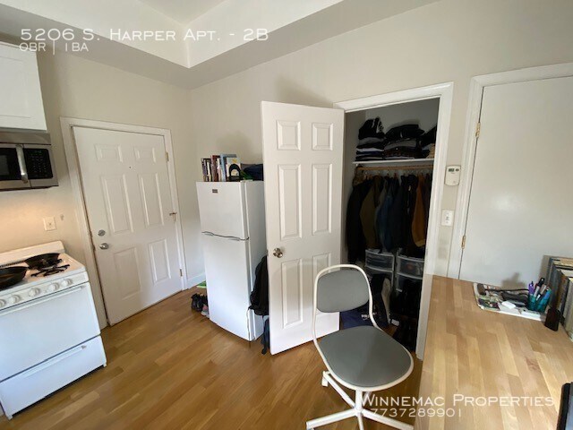Building Photo - 5206 S Harper Ave
