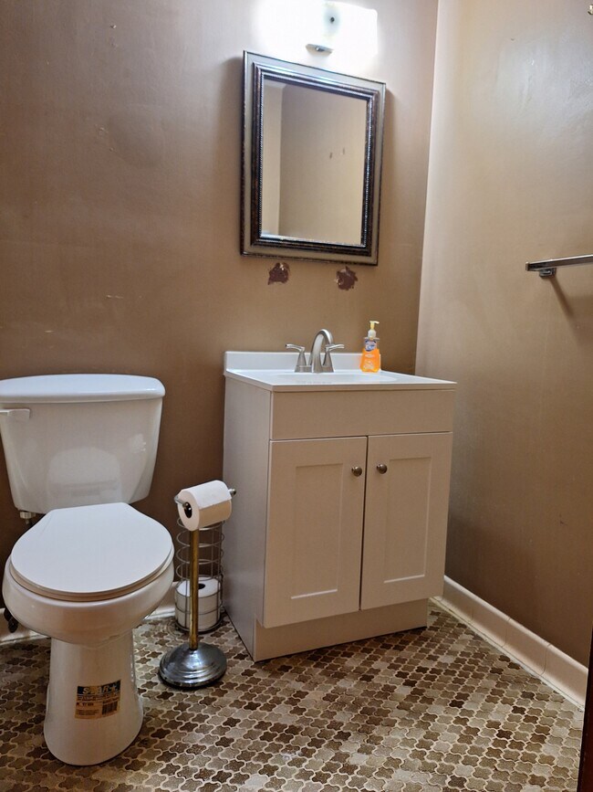 Building Photo - 1426 Jon Juca Ct