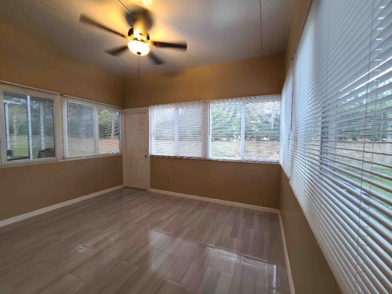 Building Photo - 4168 SW 43rd Cir