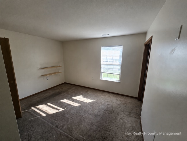 Building Photo - ***NEW ON THE MARKET....DRIVE BY TO CHECK IT OUT***