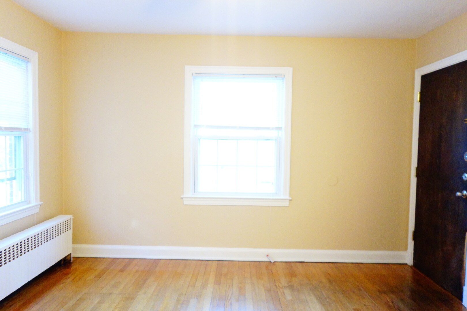 Building Photo - 8408 Greenwood Ave