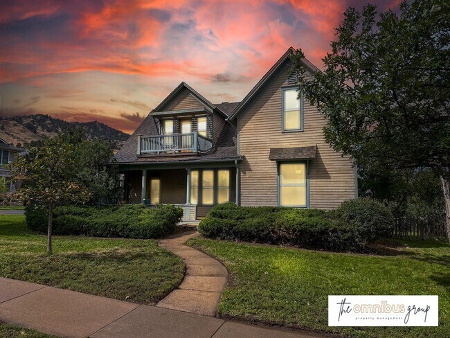 Primary Photo - Maxwell Ave.