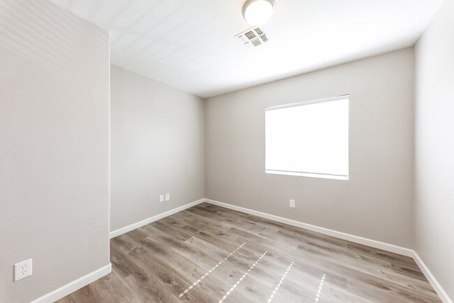 Building Photo - 22052 N 30th Dr