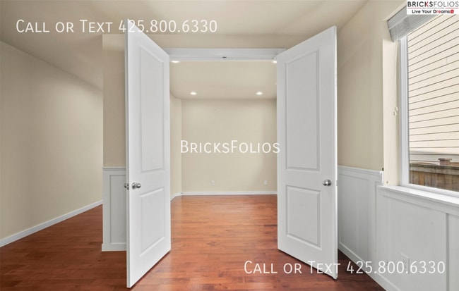 Building Photo - 10550 Sheridan Cres NE