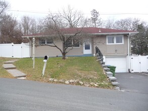 Building Photo - 3 Chappell Pkwy