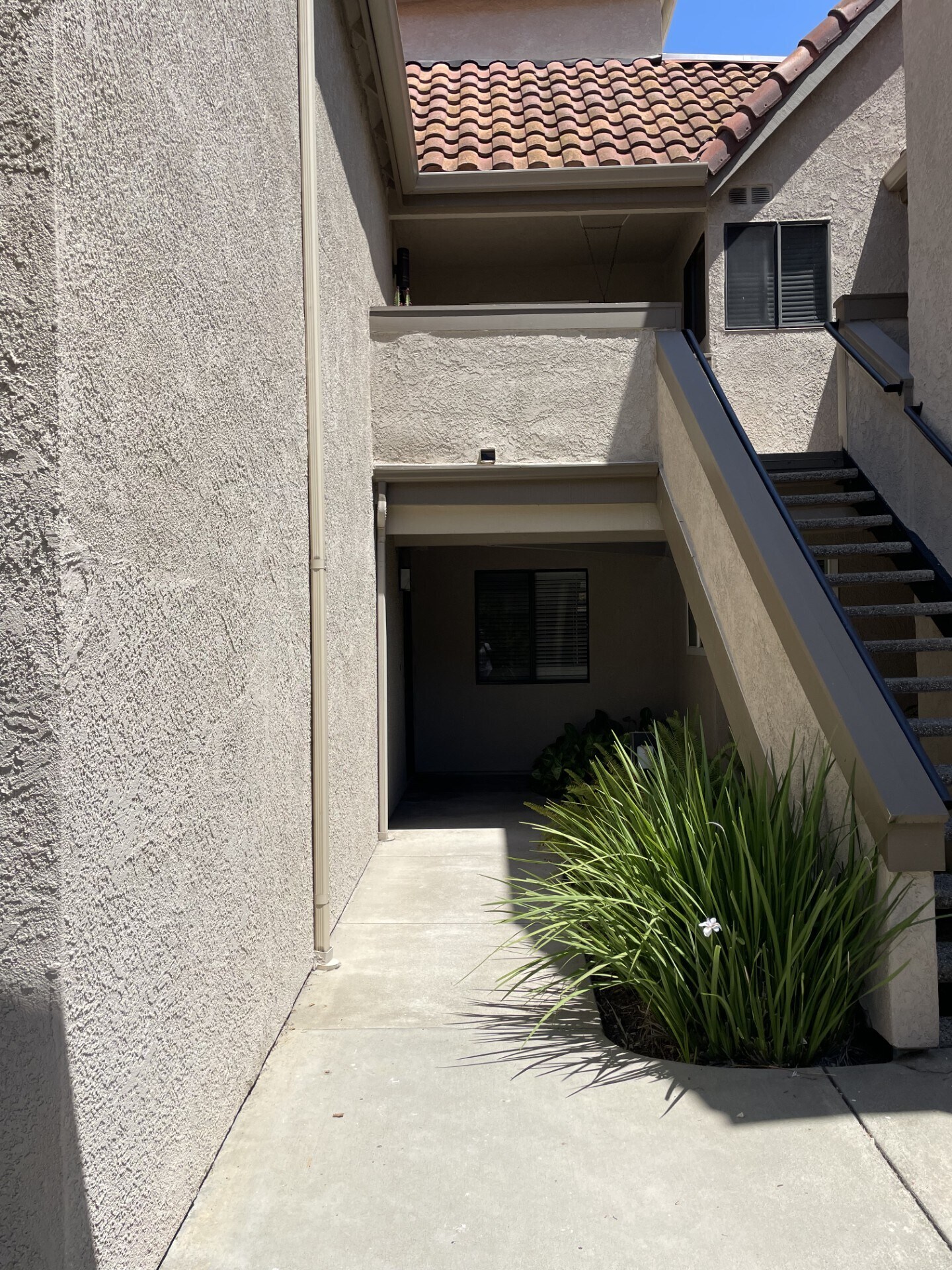 Building Photo - 28061 Mariposa
