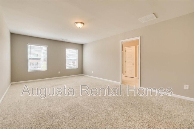 Building Photo - 5054 Vine Ln