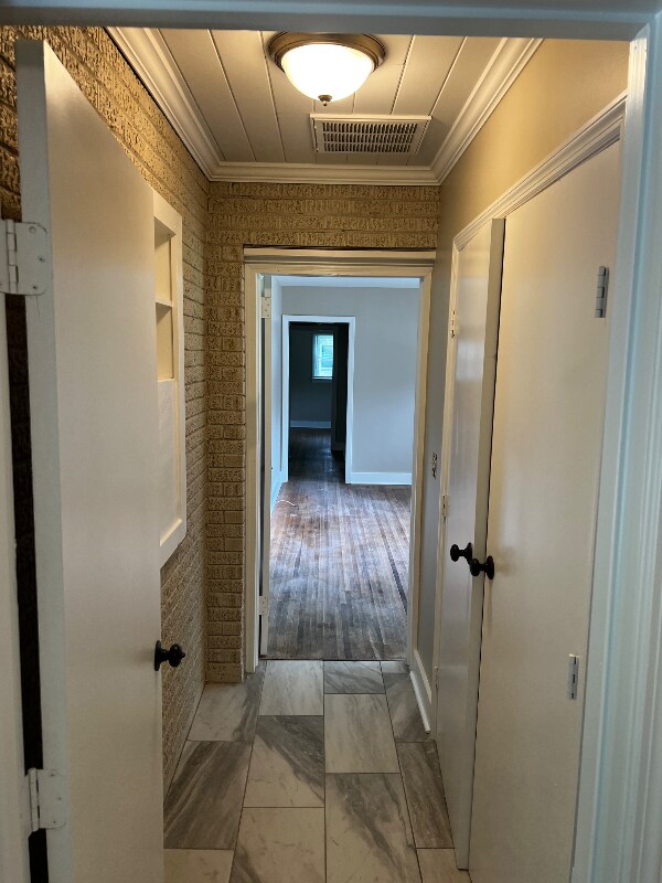 Building Photo - 5026 Lochlain Dr