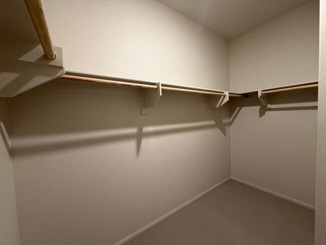 Building Photo - Beautiful 3 Bedroom Condo in West Covina