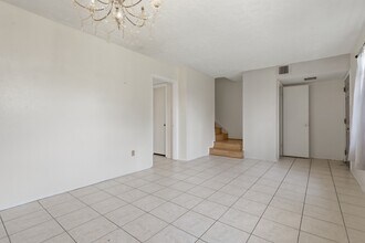 Building Photo - 12449 Sharpview Dr