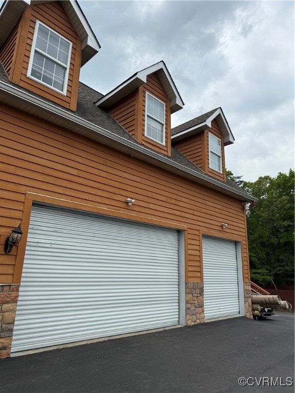 Building Photo - 4027 Bonnie Brae Ct