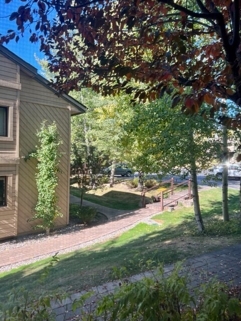 Building Photo - 2662 Ridge Ln