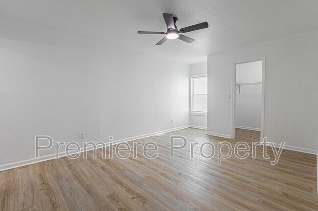 Building Photo - 17324 E Susquehanna Dr