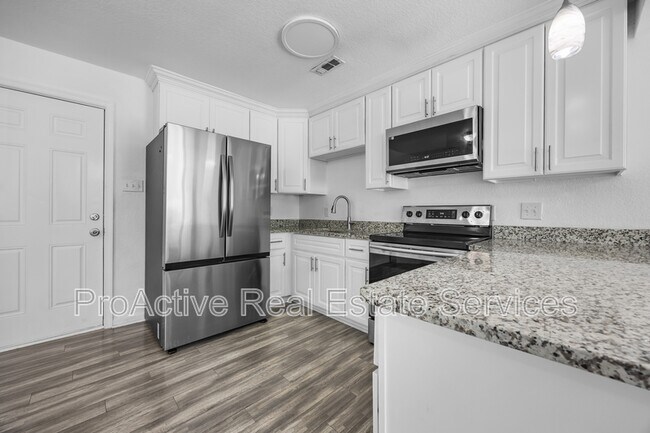 Building Photo - 107 Beazley Dr