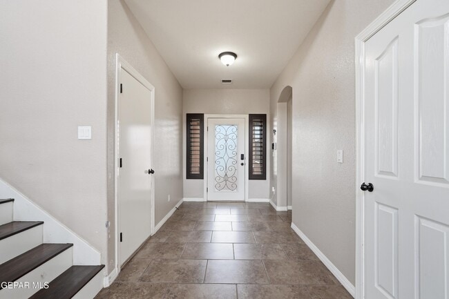 Building Photo - 13255 Emerald Isle St