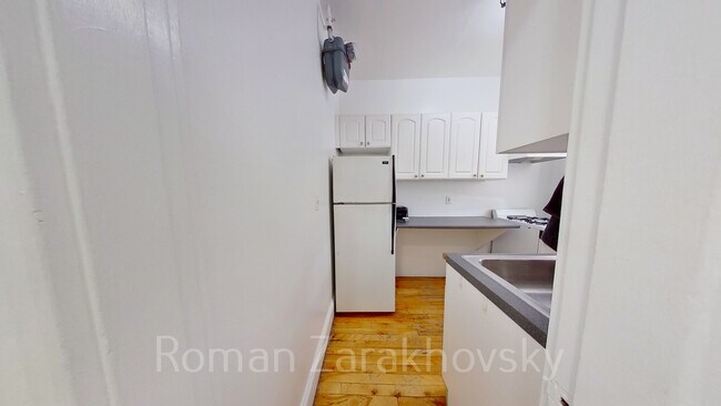 Building Photo - 10 Orkney Rd