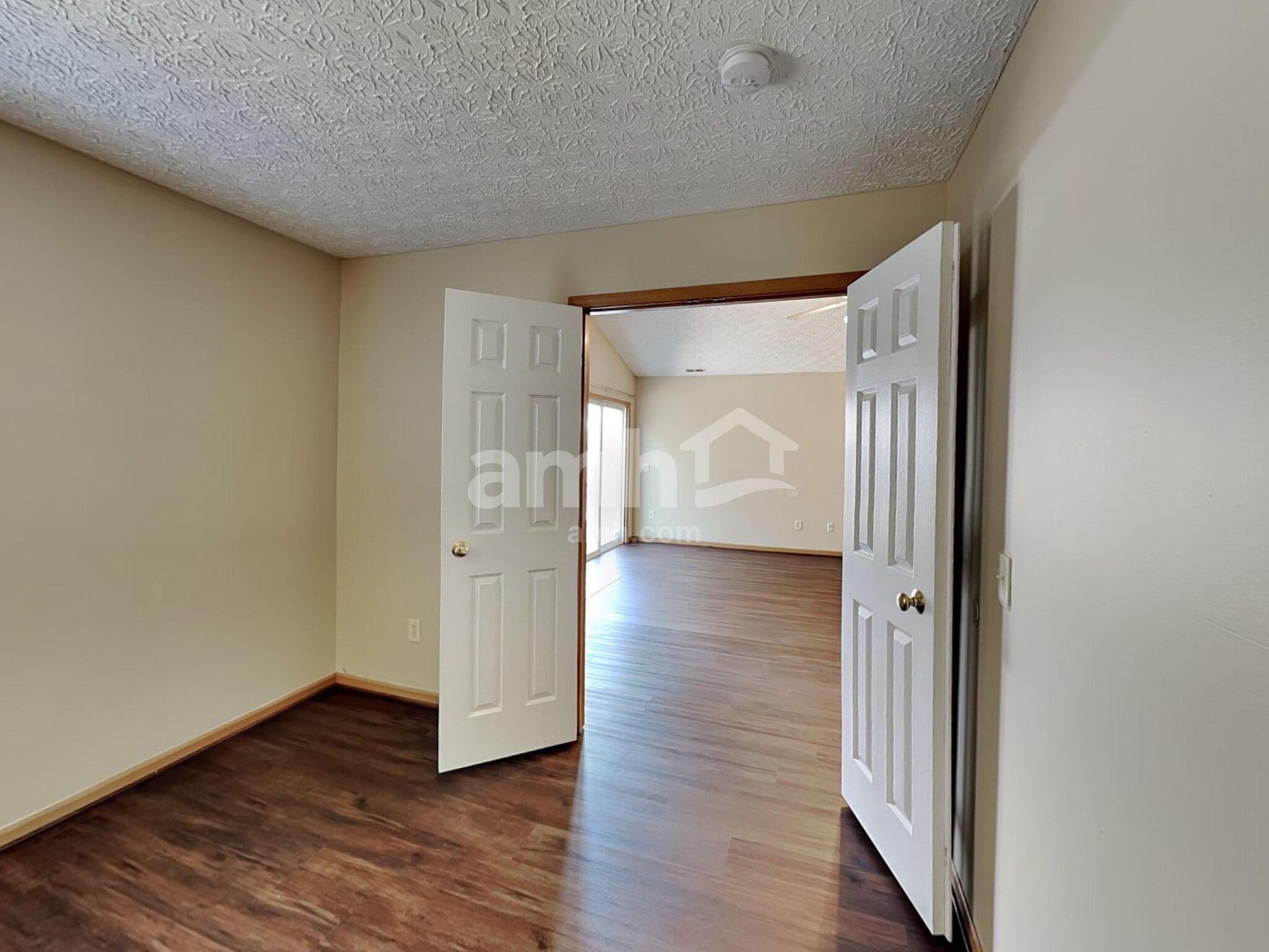 Building Photo - 3156 Hogan Way