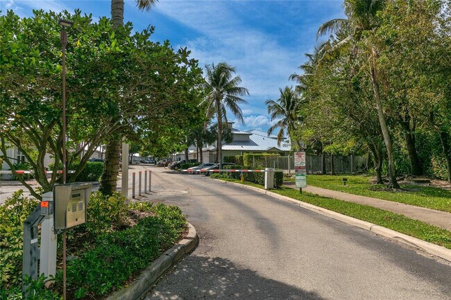 Building Photo - 150 Coconut Key Ln