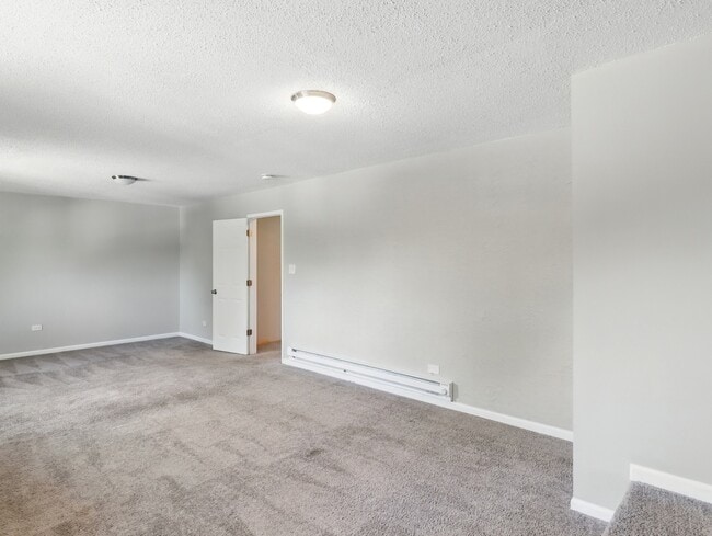 Building Photo - 17704 Grandview Dr