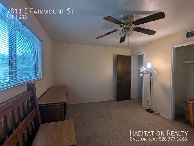 Building Photo - 7811 E Fairmount St