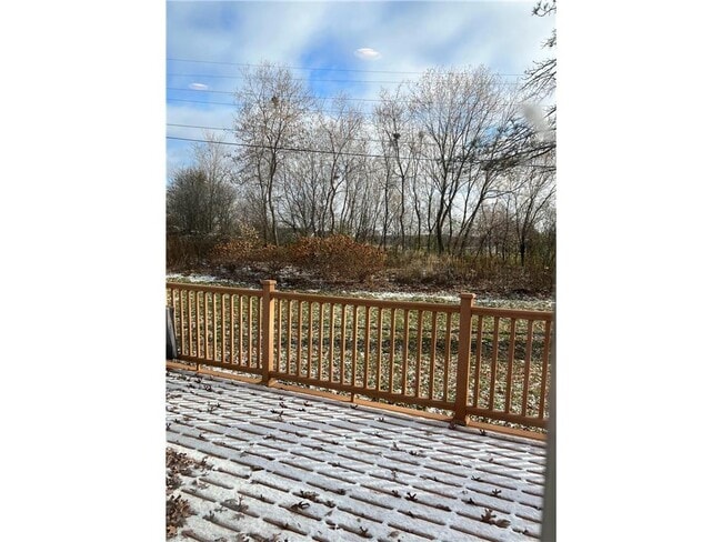 Building Photo - 13709 Country Ln