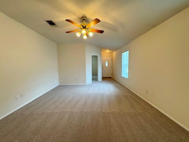 Building Photo - 600 Golden Gate Dr