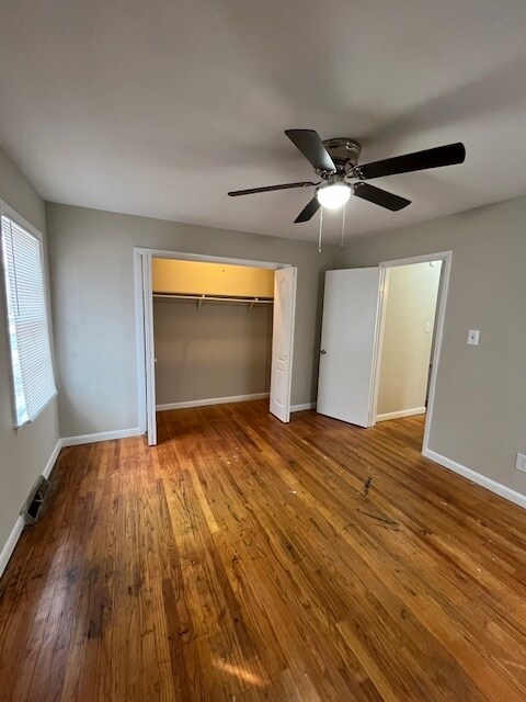 Building Photo - 205 Sherman St