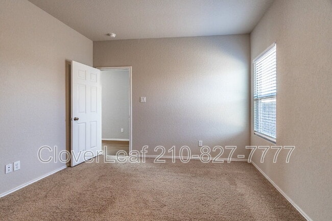 Building Photo - 14635 Hackamore Wy