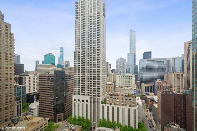 Building Photo - 30 E Huron St
