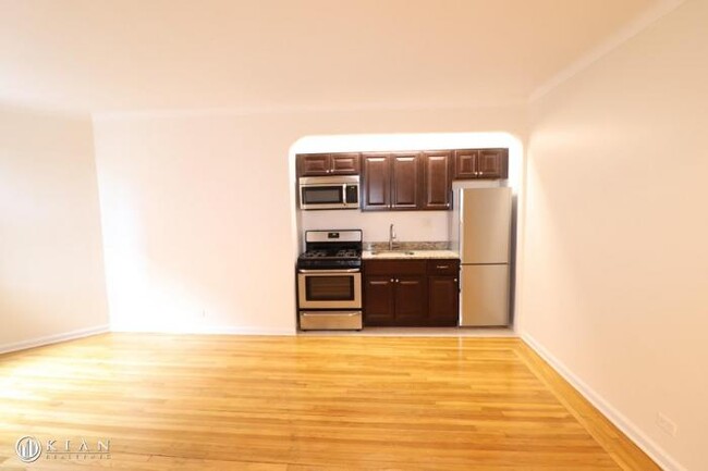 Building Photo - 0 bedroom in Flushing NY 11374