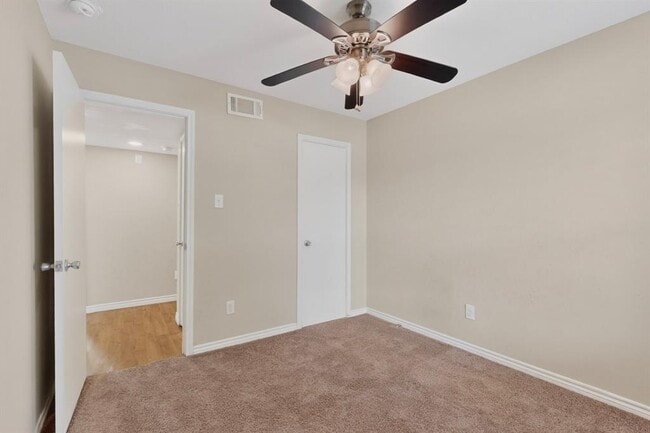 Building Photo - 12711 Rampart St