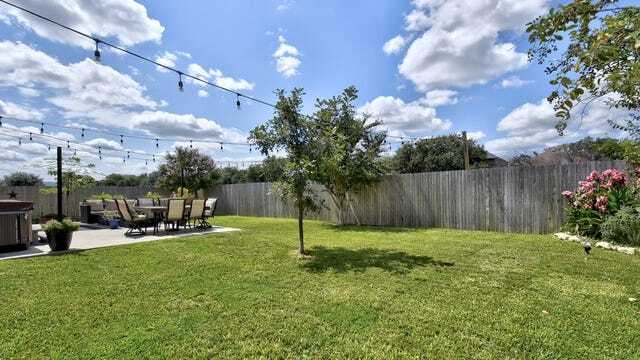 Building Photo - 26207 Lost Creek Way