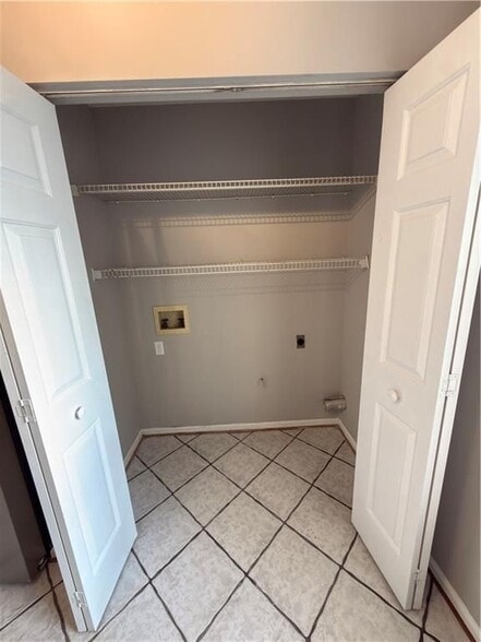 Building Photo - 3539 Benthollow Ln