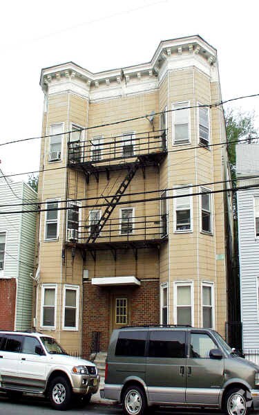 Building Photo - 77-79 Sherman Ave