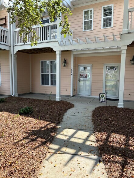 Building Photo - 2984 Sugarberry Ln