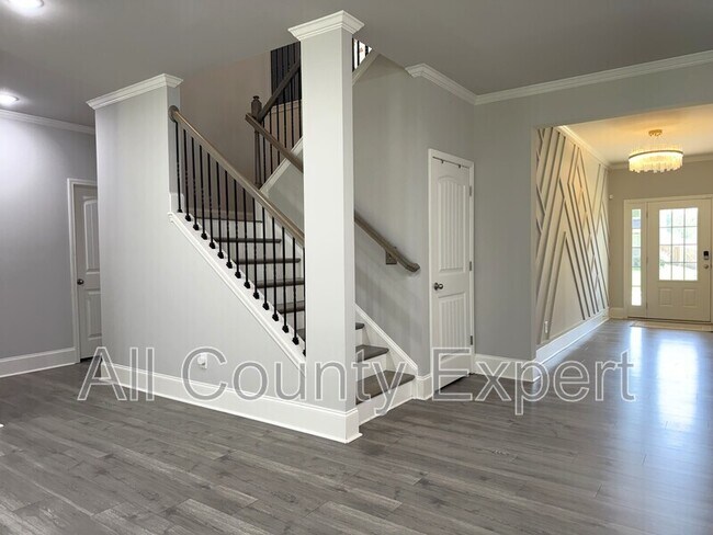 Building Photo - 5145 Explorer Ln