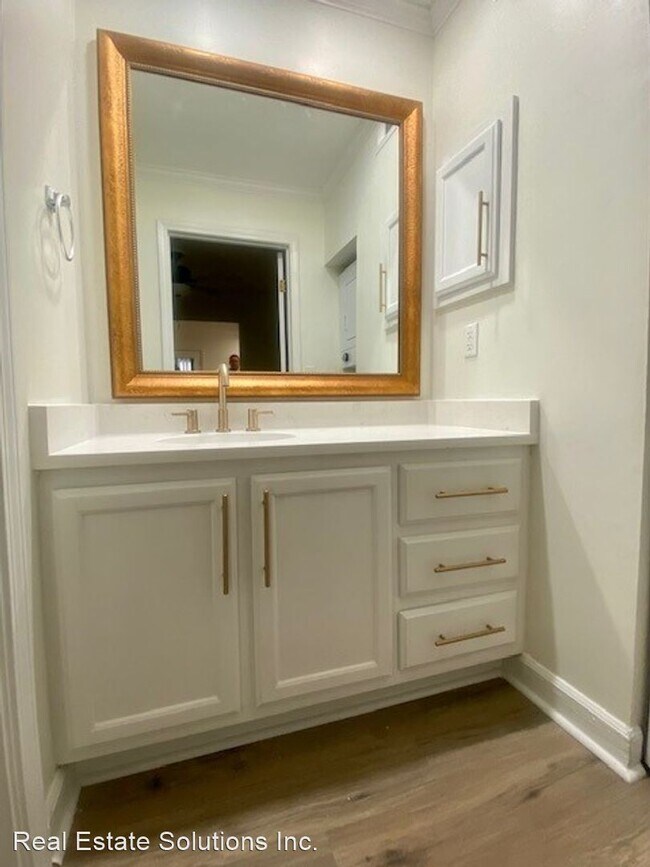 Building Photo - 1 br, 1 bath House - 1308 Roxbury Ct