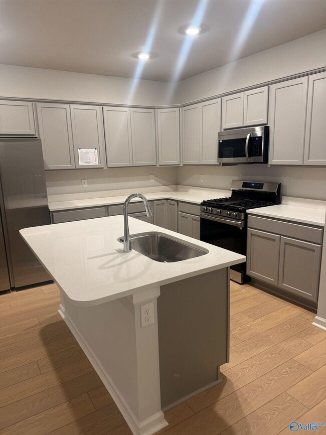 Building Photo - 6103 Ruby Grace Cir SE